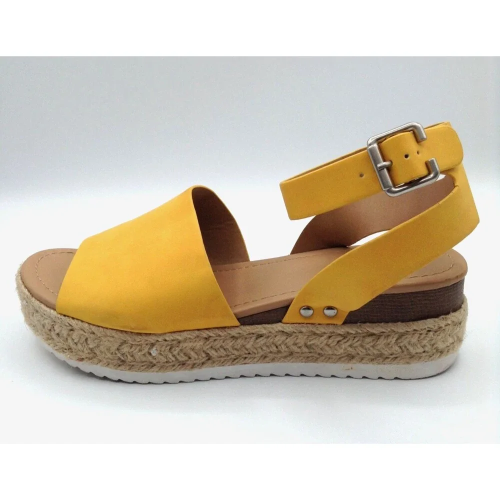 Soda mustard yellow